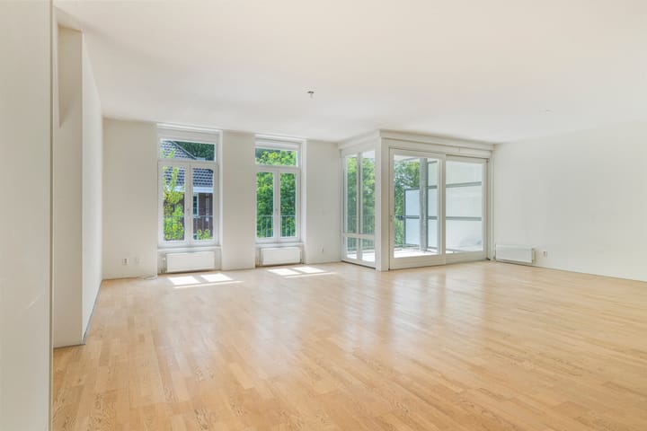 Foto 2 van Castellanie 68