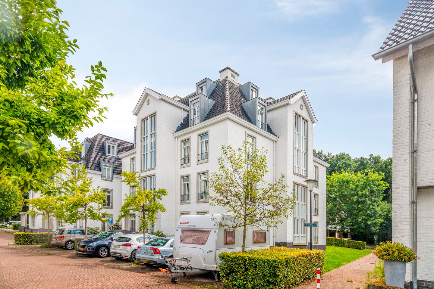 Foto 4 van Castellanie 68