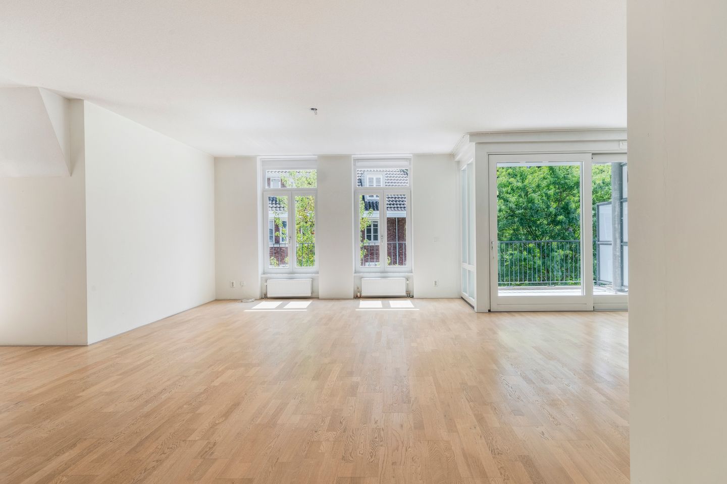 Foto 10 van Castellanie 68