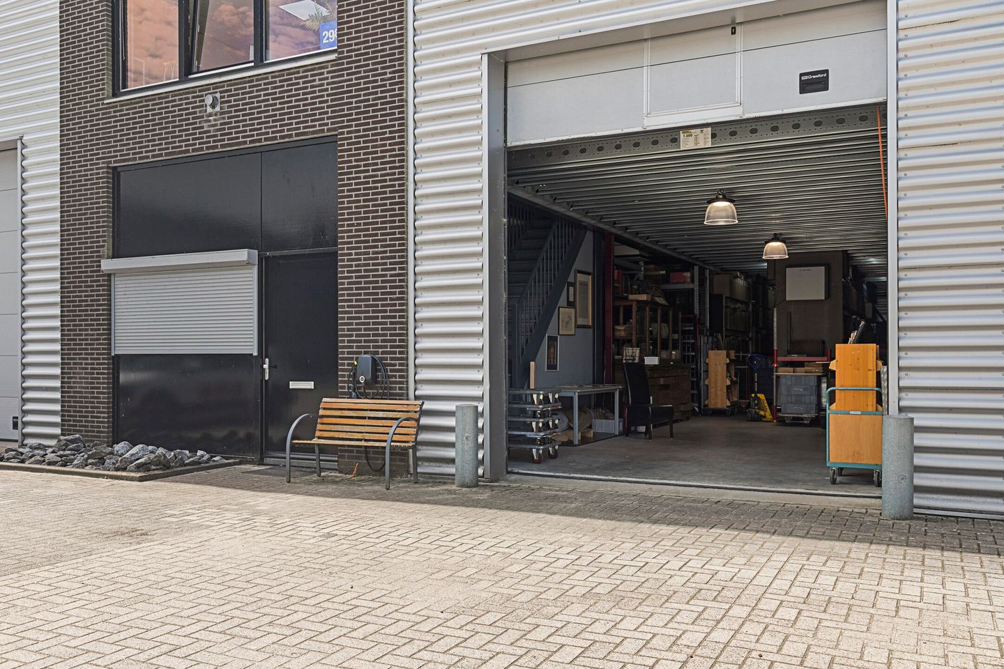 View photo 2 of Nobelstraat 29-8