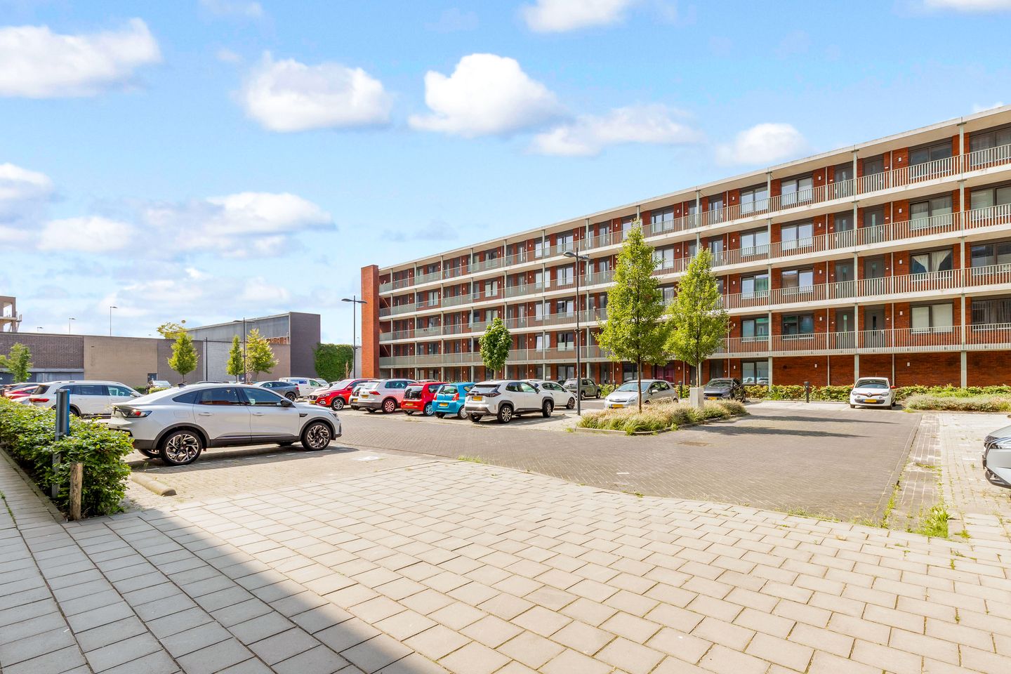 Foto 65 van Buenos Airesstraat 161