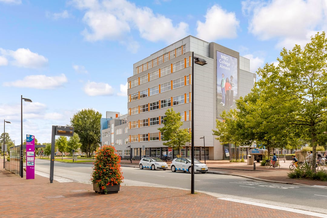 Foto 73 van Buenos Airesstraat 161