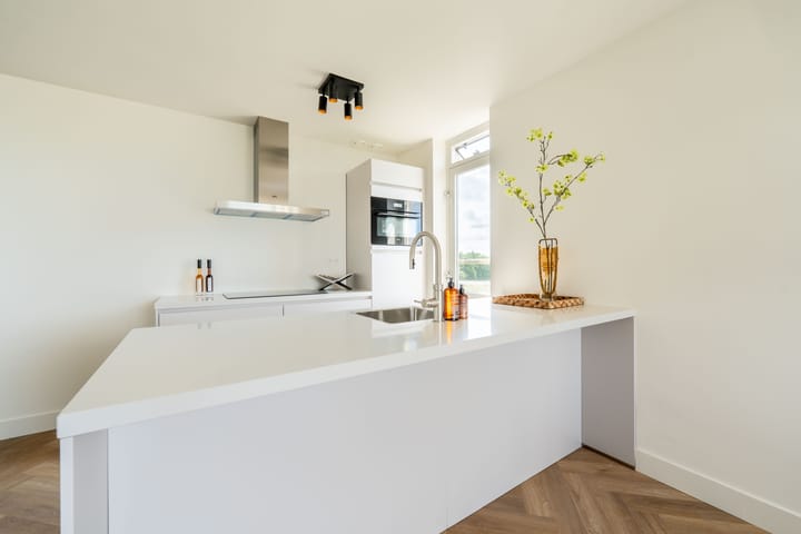 Photo 9 of Dr. Willem Dreesweg 333