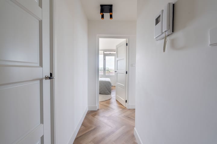 Photo 14 of Dr. Willem Dreesweg 333