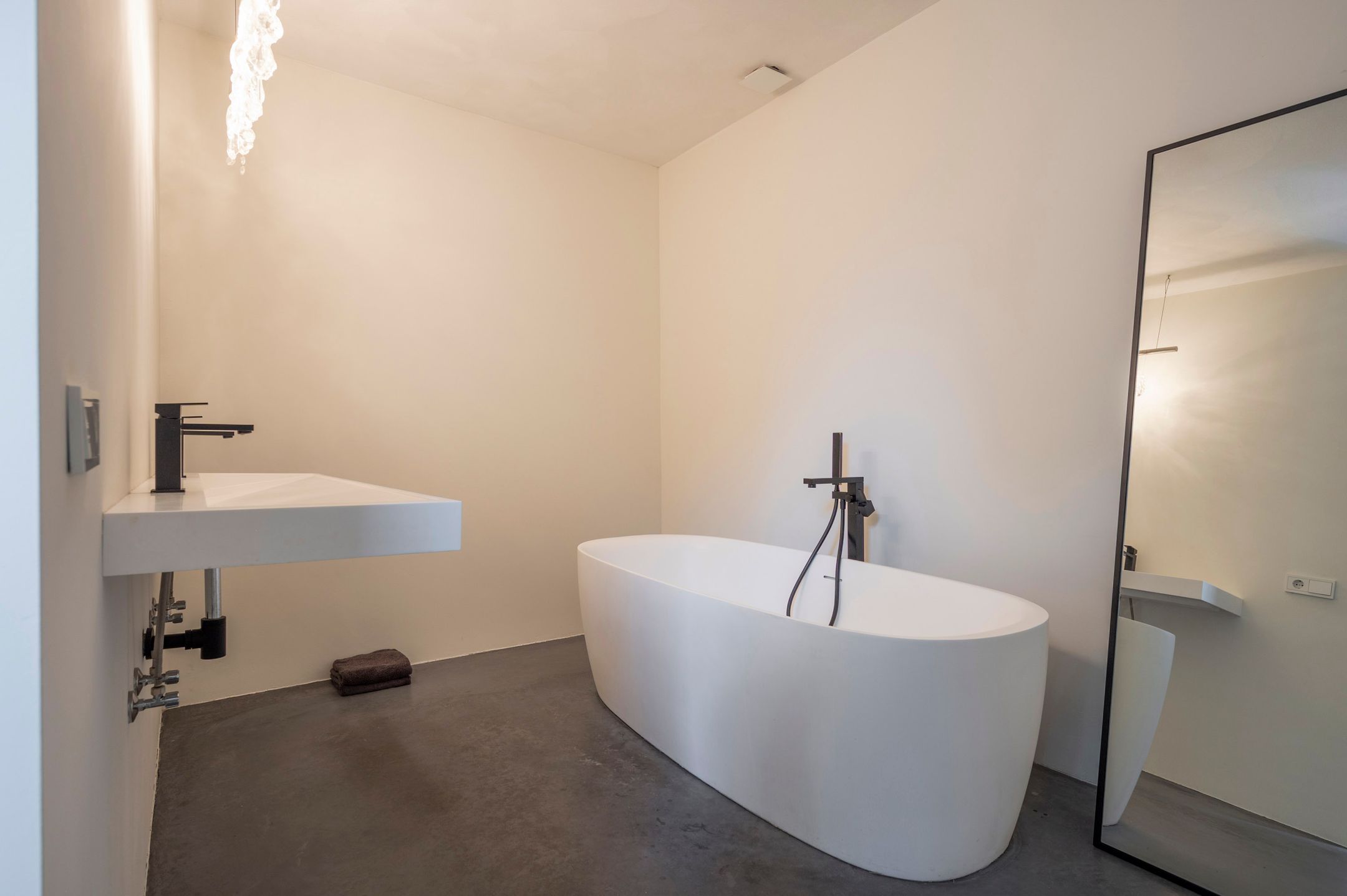 Photo 24 of Maasheuvel 52