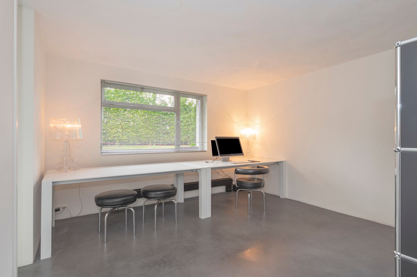 Photo 40 of Maasheuvel 52