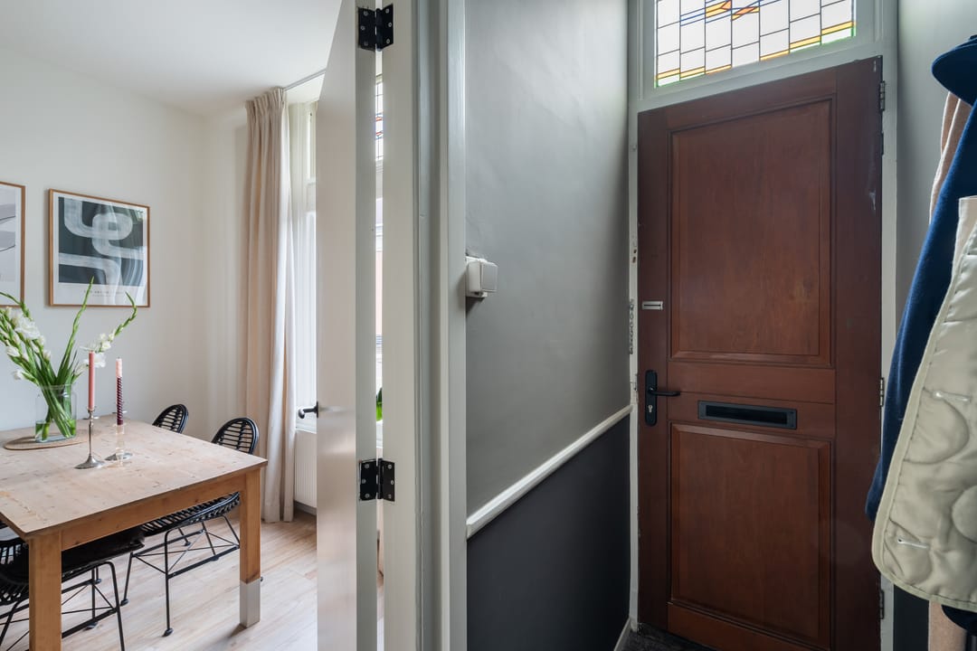 Photo 8 of Adriaan van Altenastraat 19