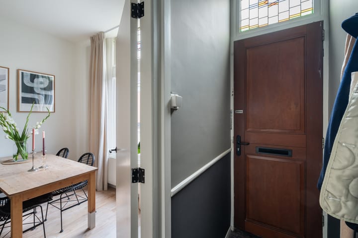 Foto 8 van Adriaan van Altenastraat 19