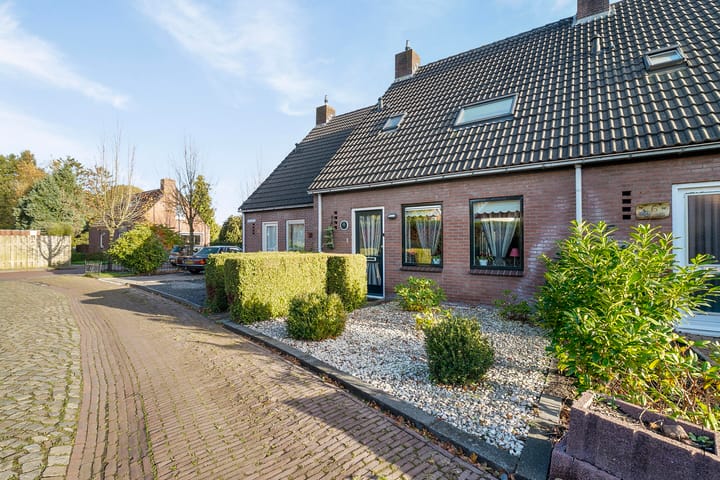 Foto 1 van Achterstraat 4