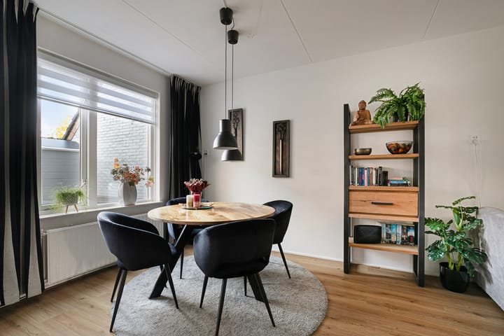 Foto 6 van Achterstraat 4