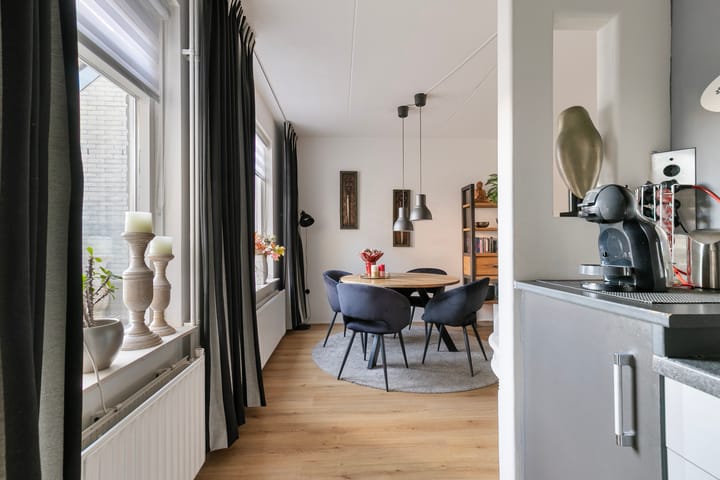 Foto 9 van Achterstraat 4