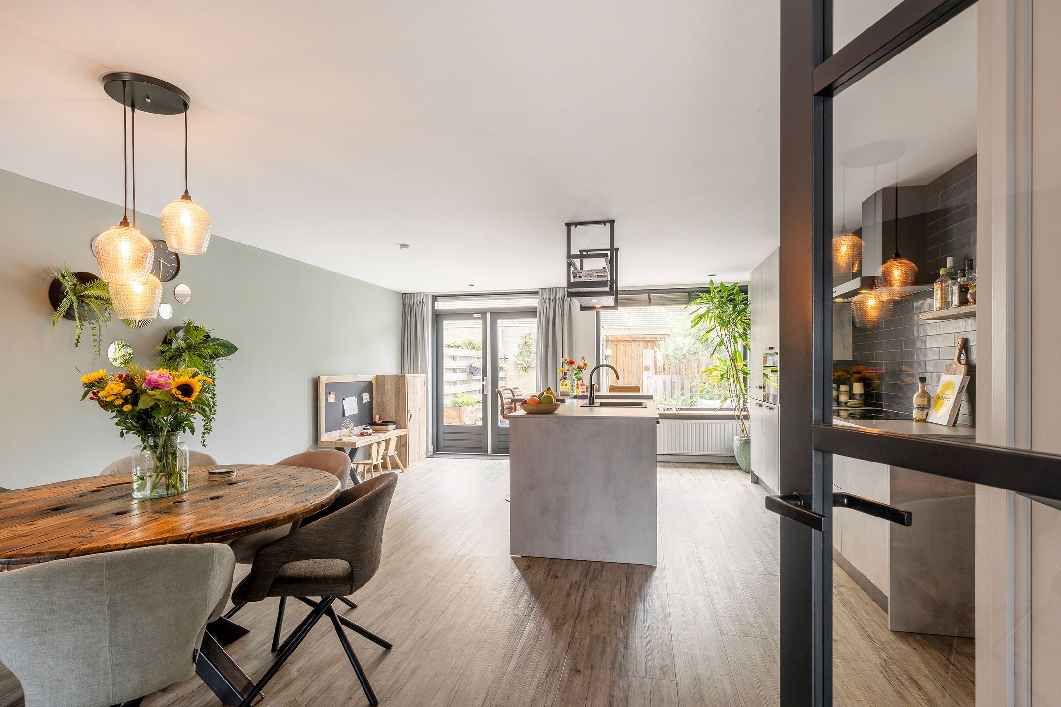 Foto 3 van Aalbersestraat 15