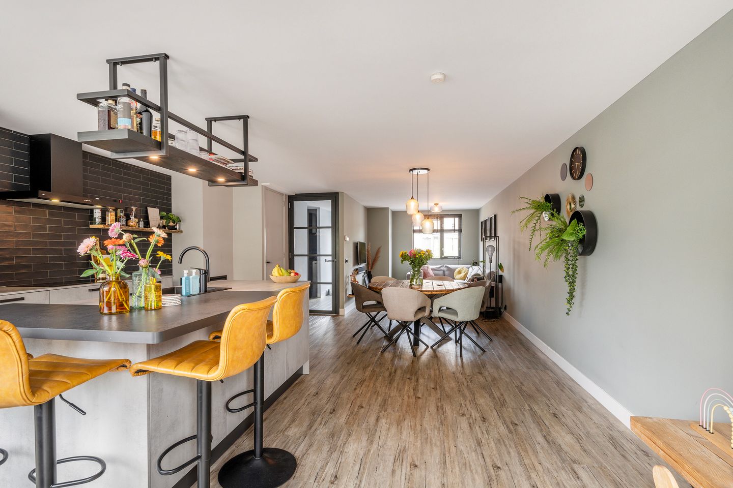 Foto 4 van Aalbersestraat 15