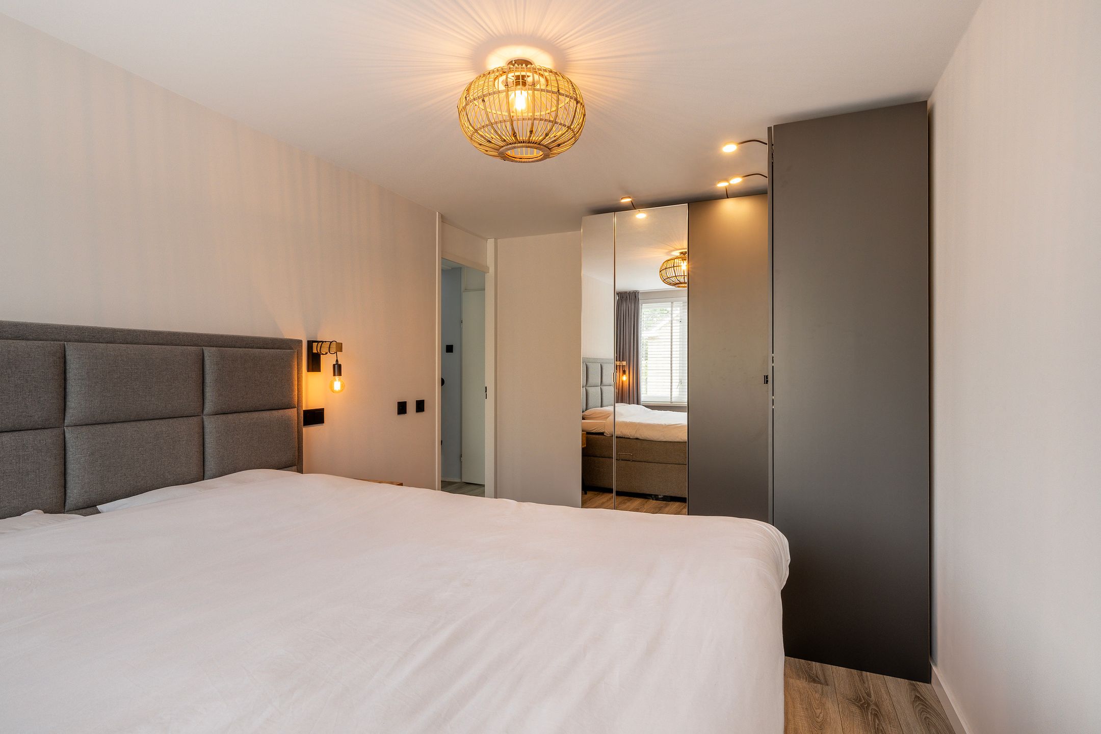 Foto 21 van Aalbersestraat 15