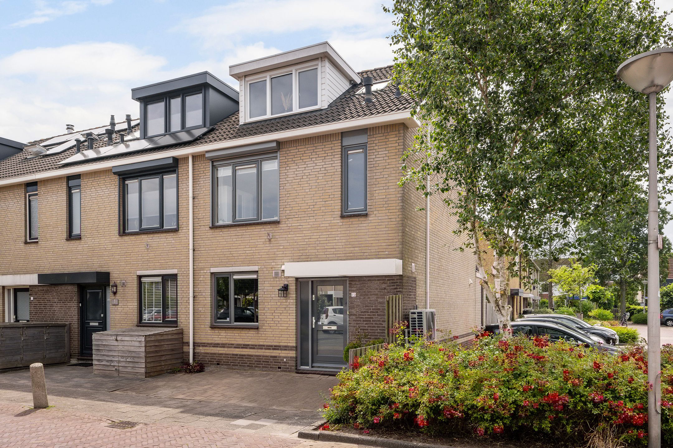 Foto 39 van Aalbersestraat 15