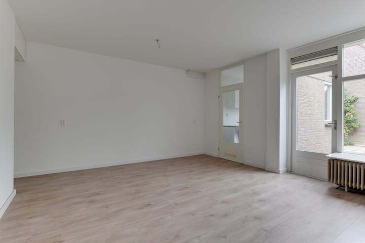 Foto 8 van Bakkerstraat 55