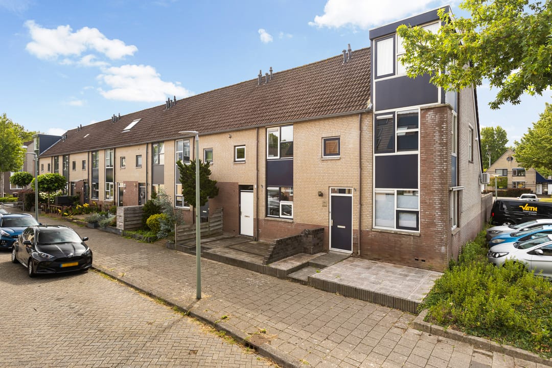 Foto 1 van Van den Broek-erf 146