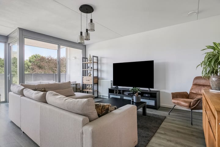 Foto 11 van Mira 5-J