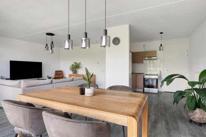 Foto 16 van Mira 5-J