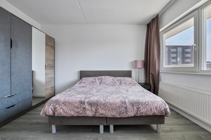 Foto 23 van Mira 5-J