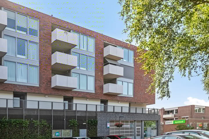 Foto 35 van Mira 5-J