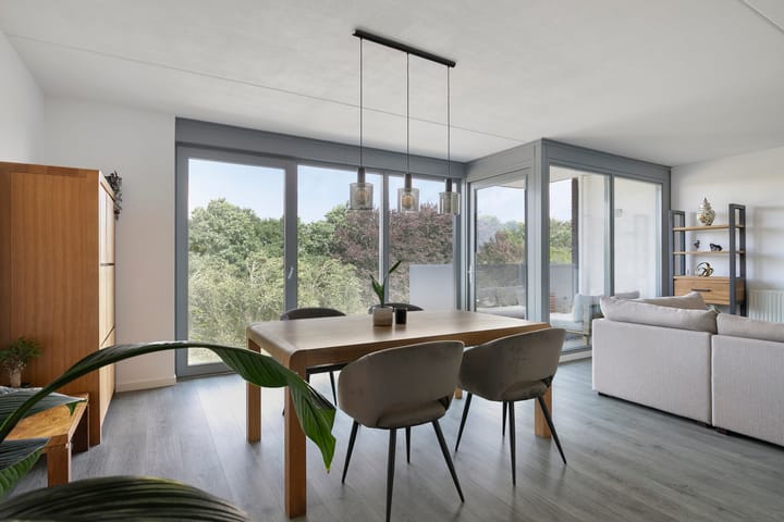 Foto 15 van Mira 5-J