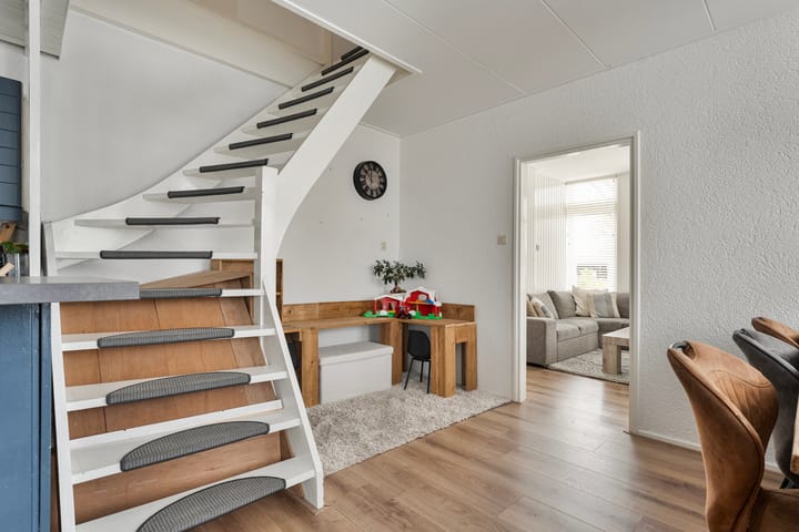 Foto 16 van Hoofdweg 80