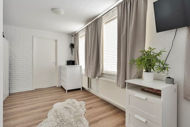 Foto 21 van Hoofdweg 80