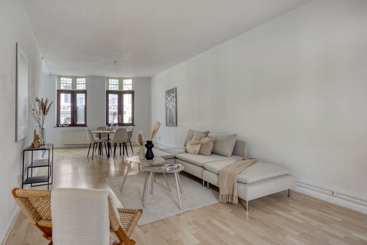 Photo 7 of Wycker Brugstraat 3-B