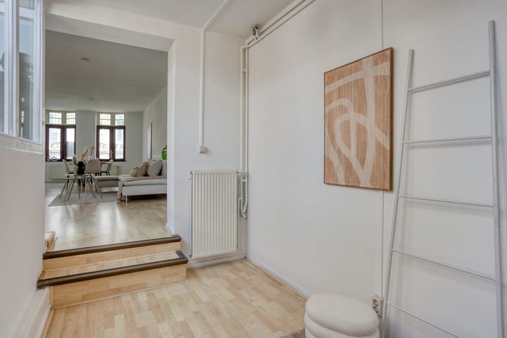 Photo 20 of Wycker Brugstraat 3-B