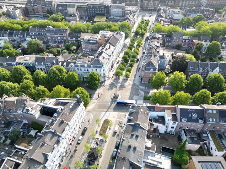 Photo 39 of Wycker Brugstraat 3-B