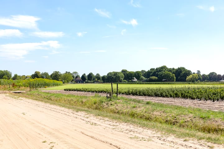 Foto 30 van Heesakker 4-B