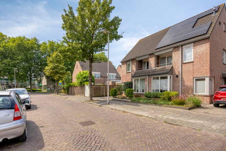 Foto 48 van Generaal van Merlenstraat 1-A