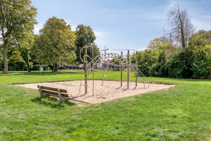 Foto 50 van Generaal van Merlenstraat 1-A