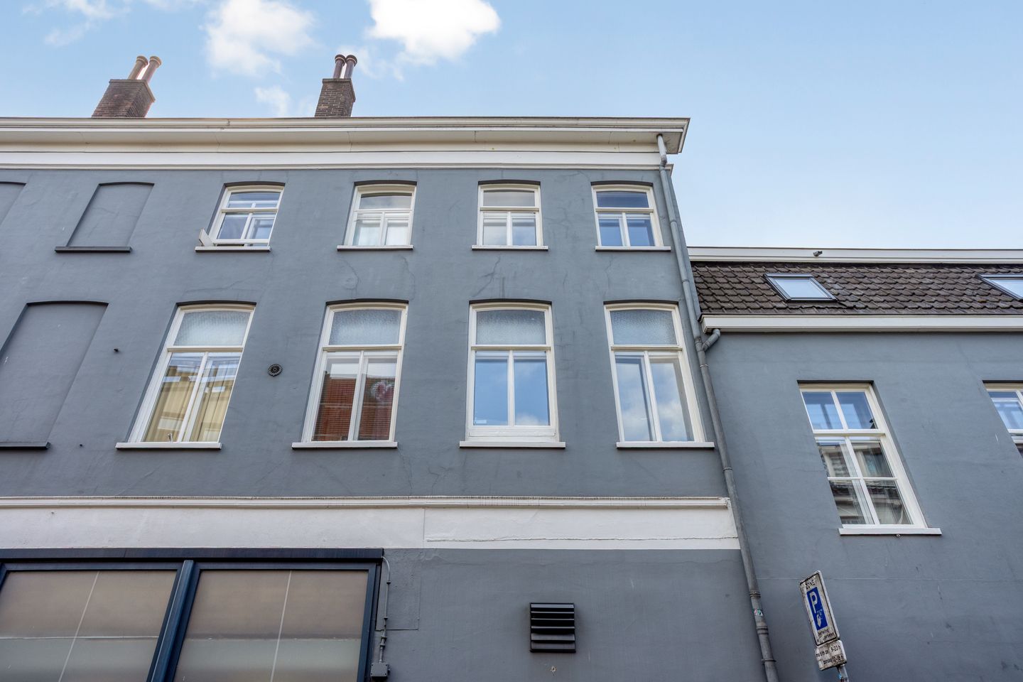 Foto 1 van Eerste Walstraat 1-B