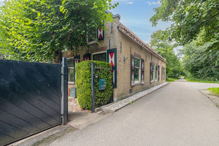 Photo 2 of Veerweg 4