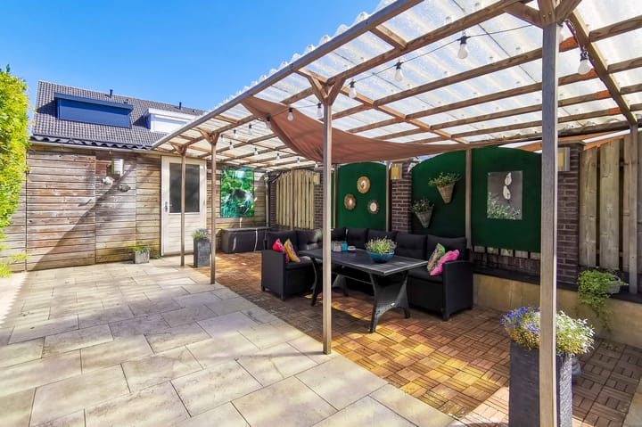 Photo 21 of Moerkapellestraat 60