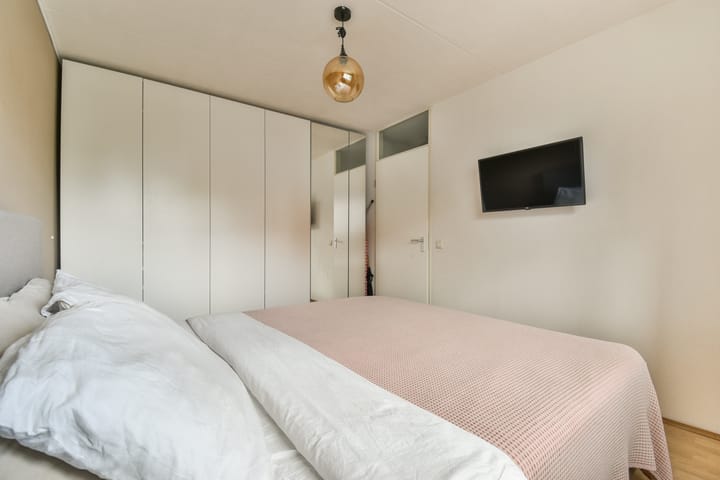 Foto 10 van Commelinstraat 1-P