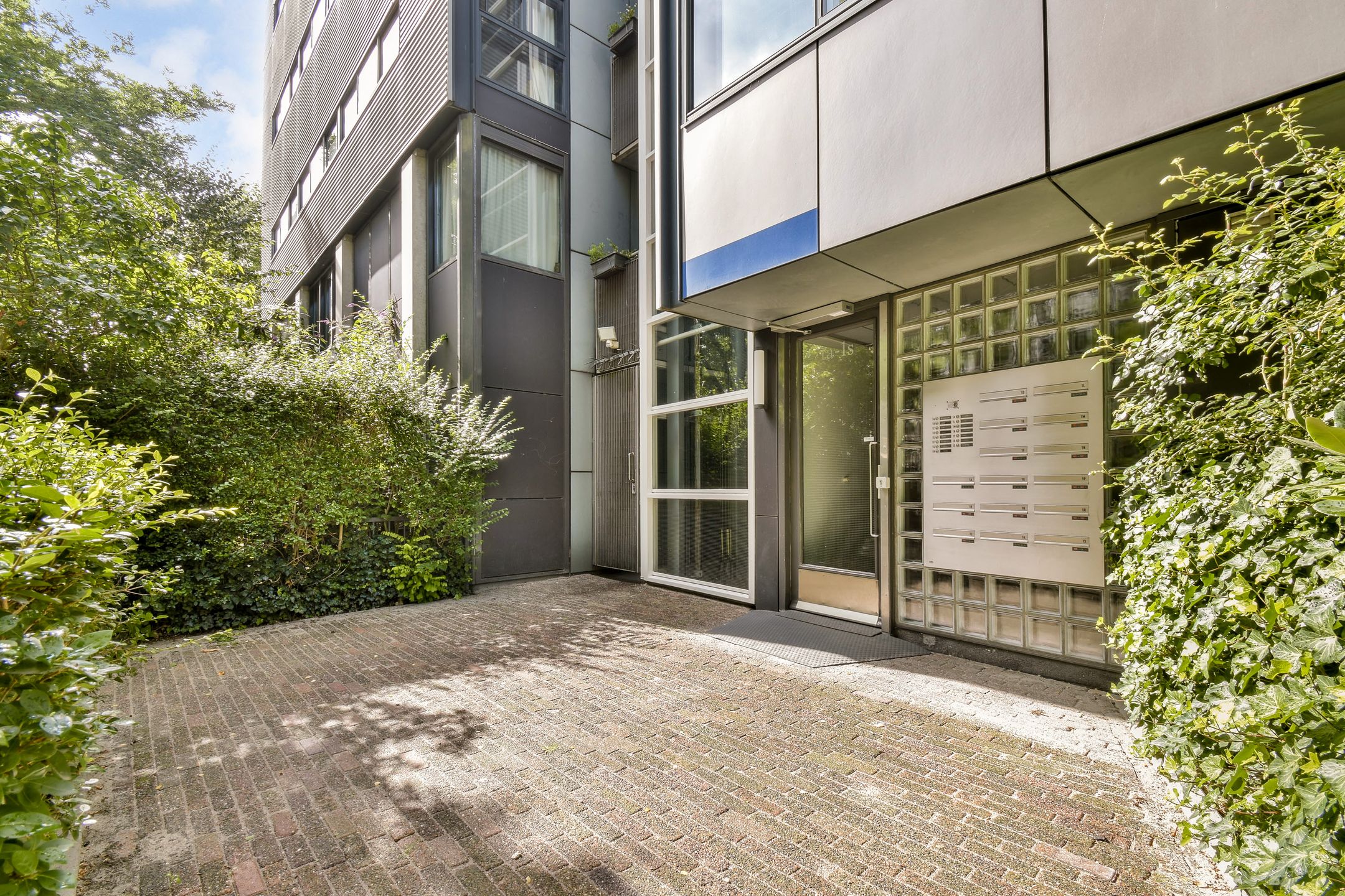 Foto 27 van Commelinstraat 1-P