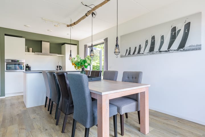 Foto 15 van De Potten 110