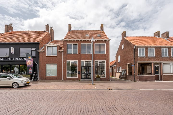 Dorpsstraat 8