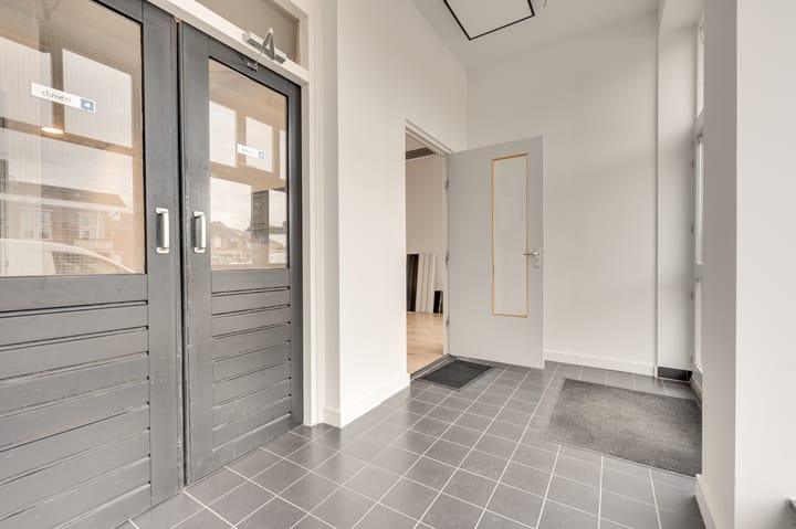 Photo 7 of Dorpsstraat 8