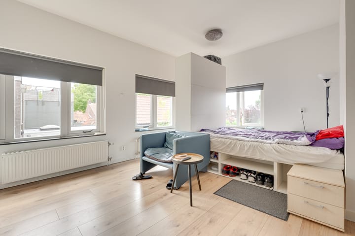 Photo 18 of Dorpsstraat 8