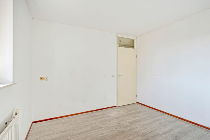 Photo 18 of Damstraat 6-C