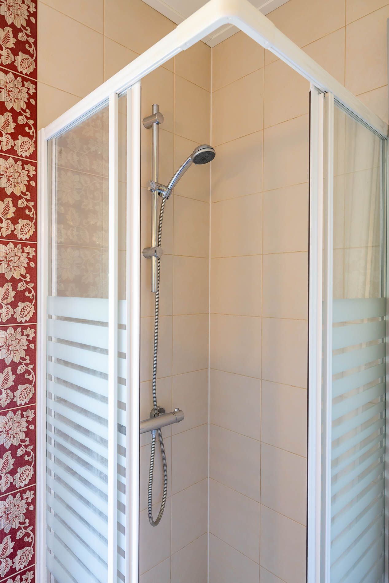 Foto 42 van Burgemeester Jollesstraat 16