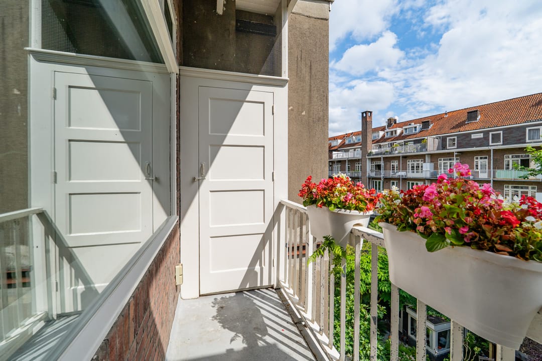 Foto 8 van Courbetstraat 25-3