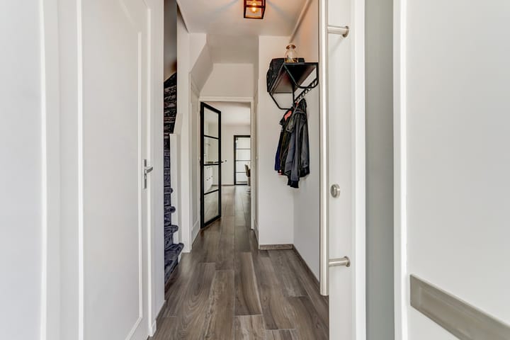 Photo 7 of Hoolstraat 22