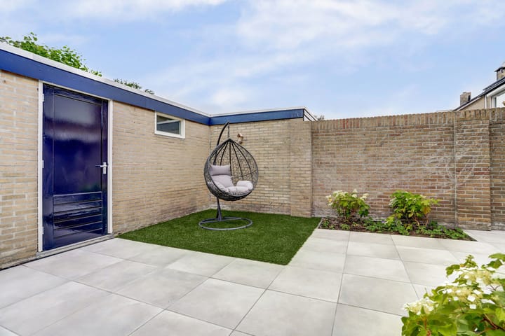 Photo 42 of Hoolstraat 22