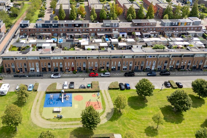 Foto 4 van Aletta Jacobstuin 36