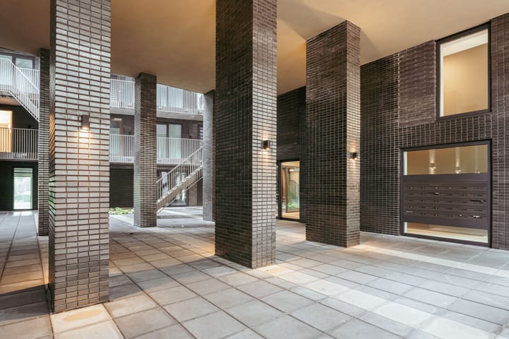 Foto 5 van Lutonhof 445